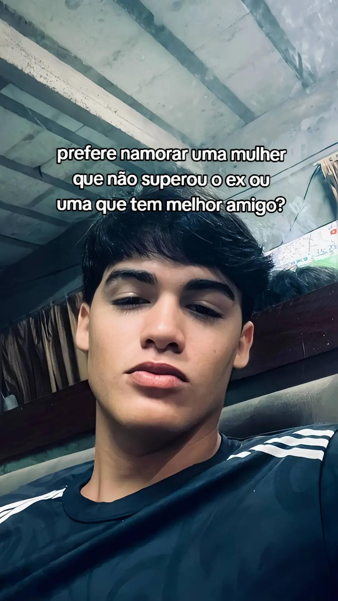 @Kaká tímido