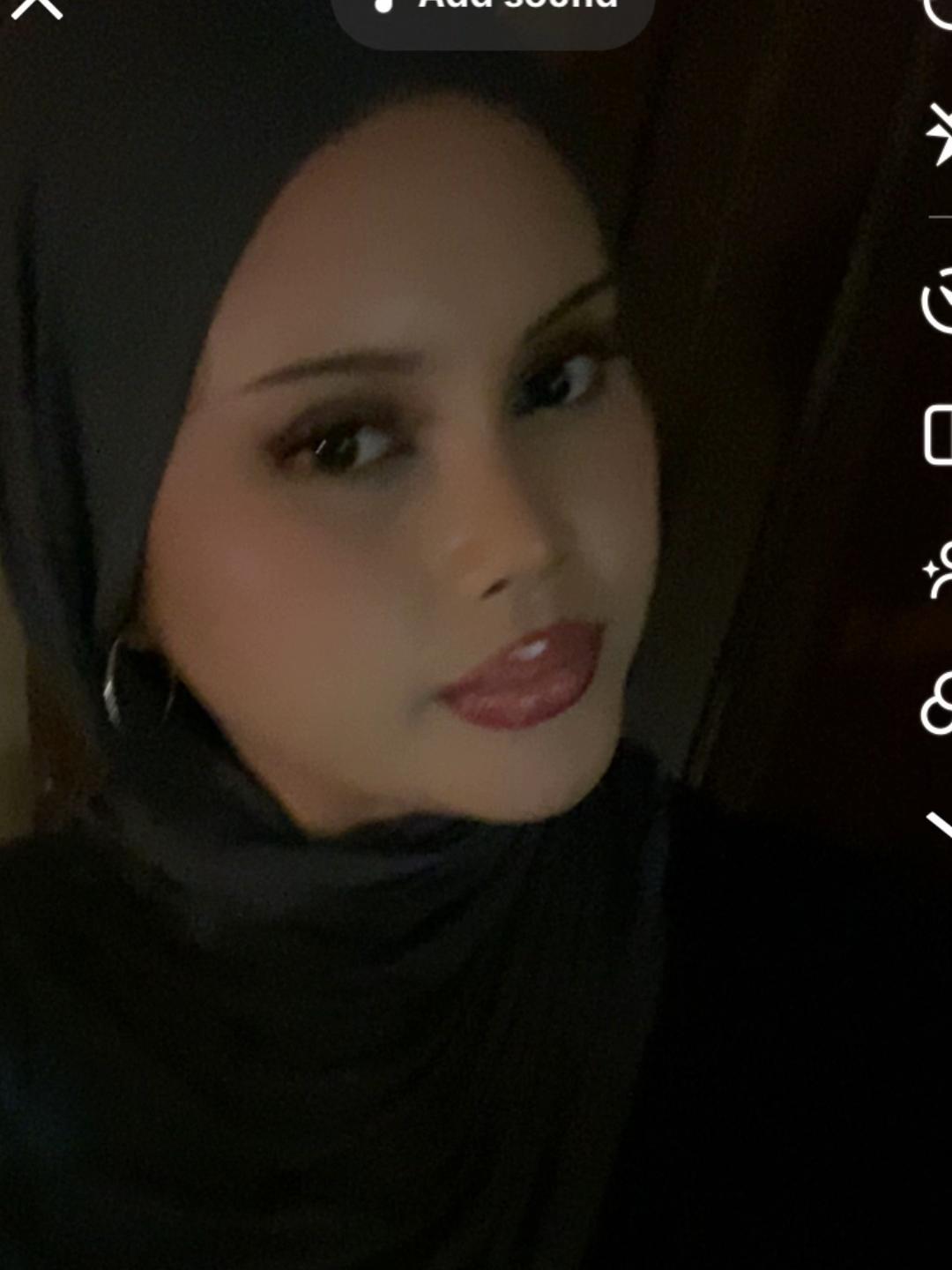 @فاطمة