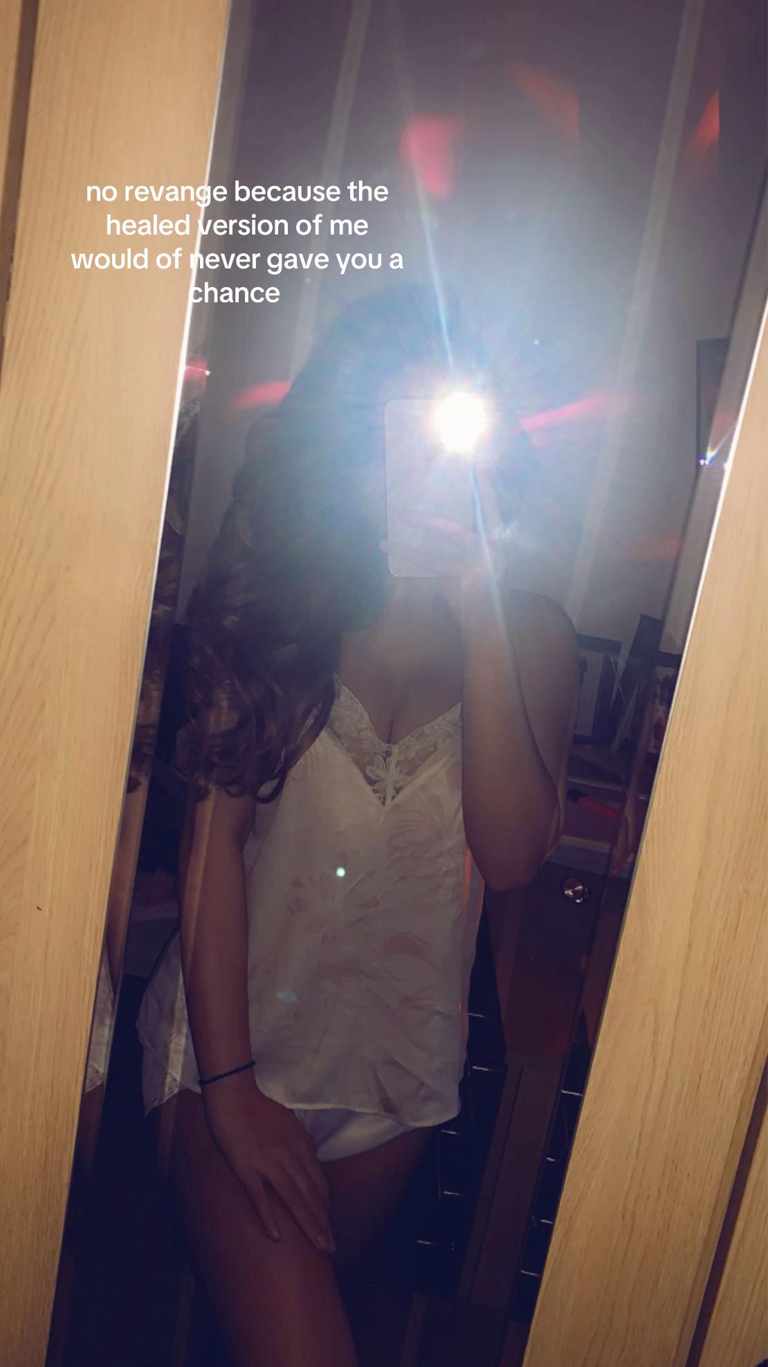 @Jnáya-Ráy 🧿⚡️💭✨💗
