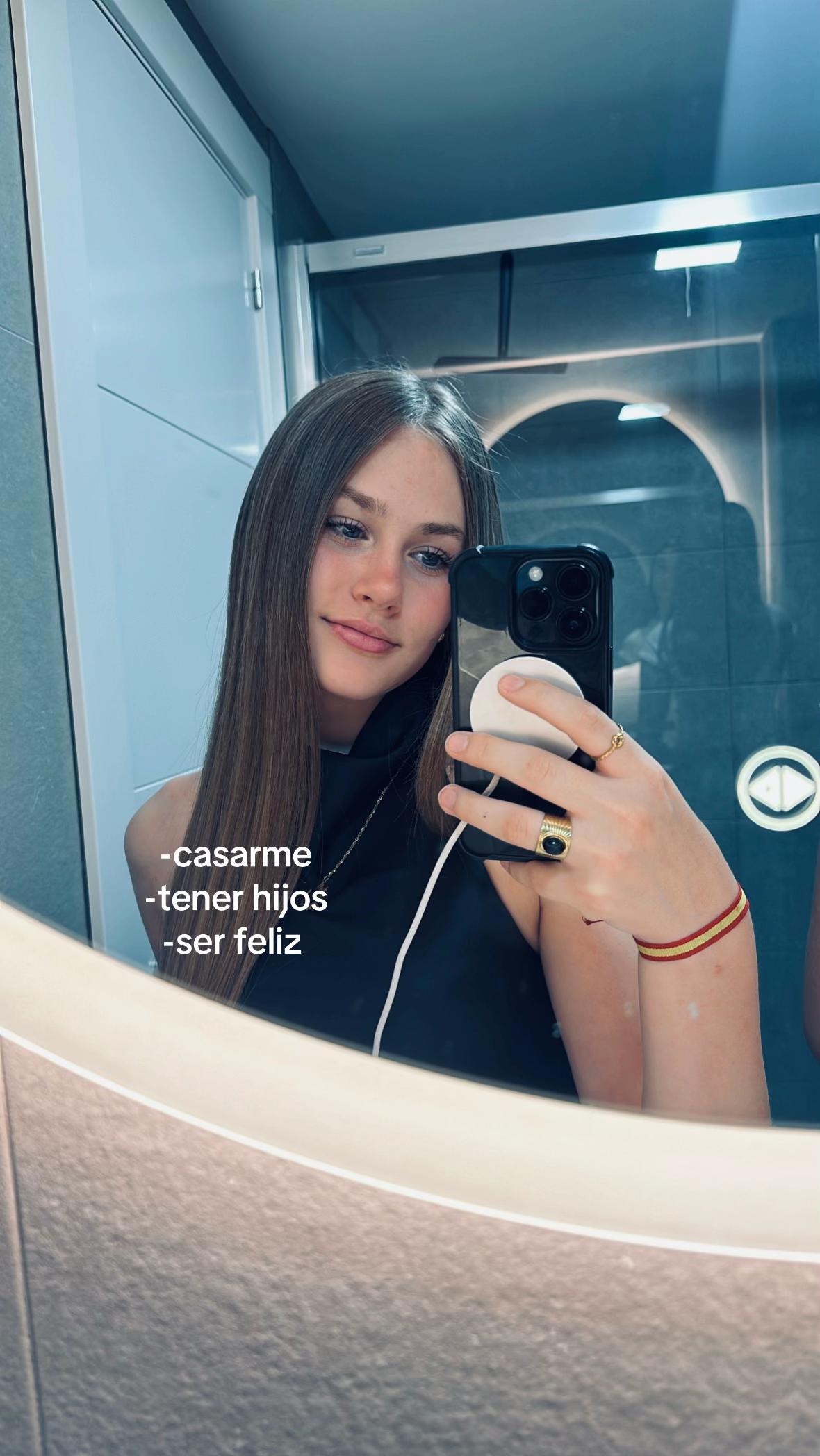 @🫒