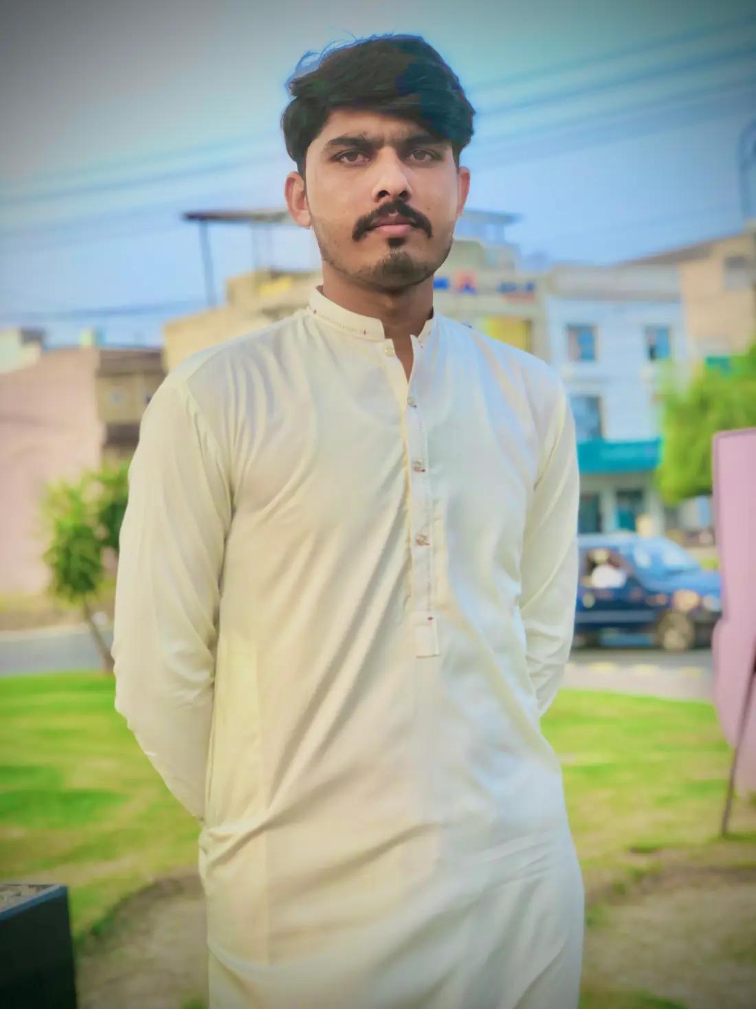 @👑ناصرکی دنیاِ😜
