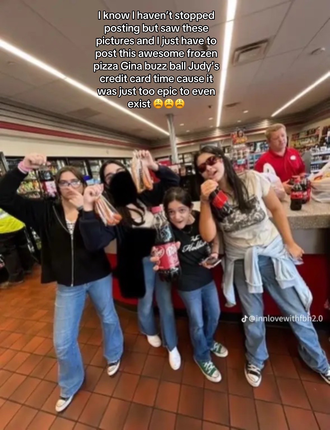 @𝓒𝓱𝓵𝓸𝓮🤍