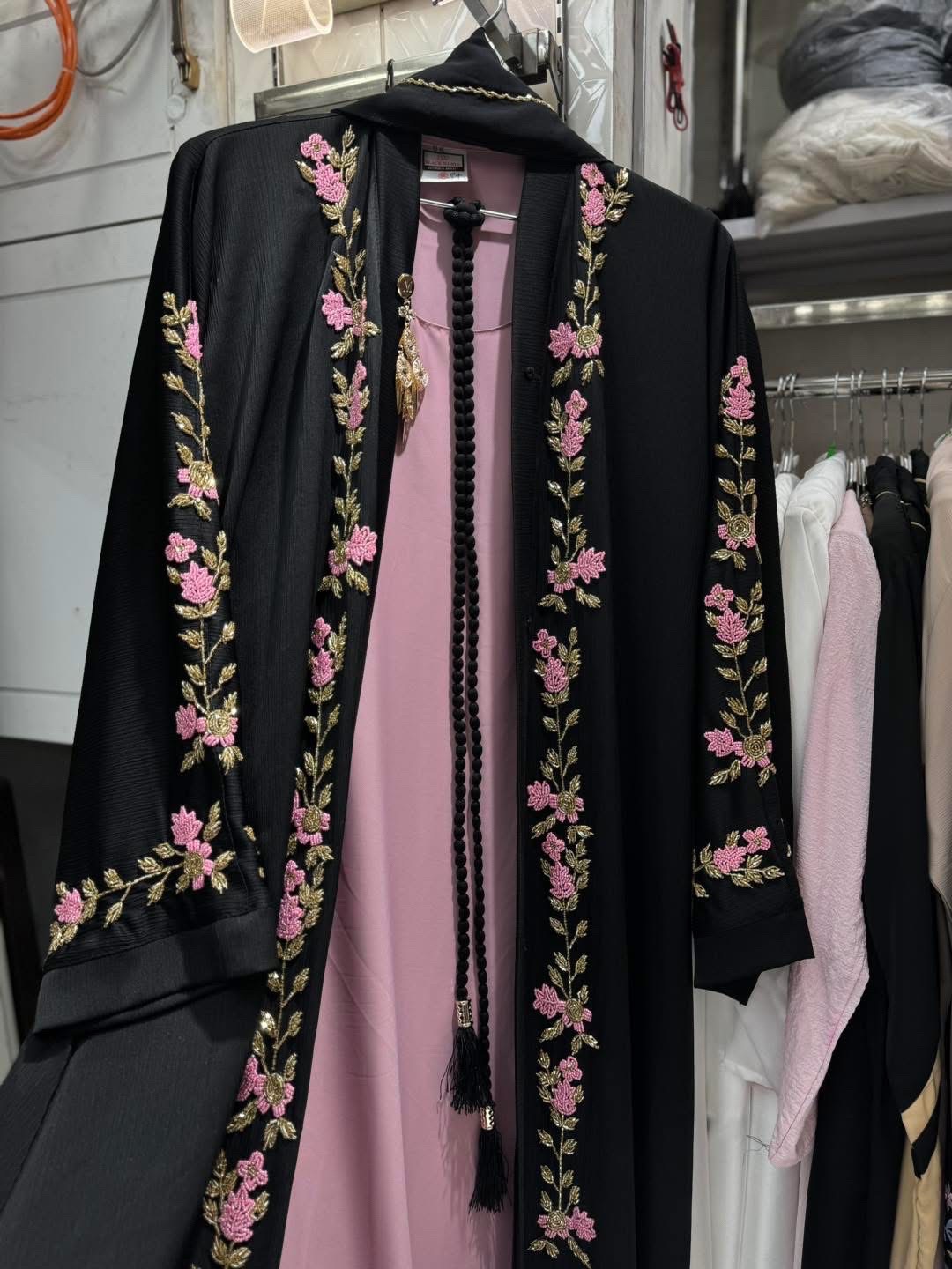 @Mayaboti Collections