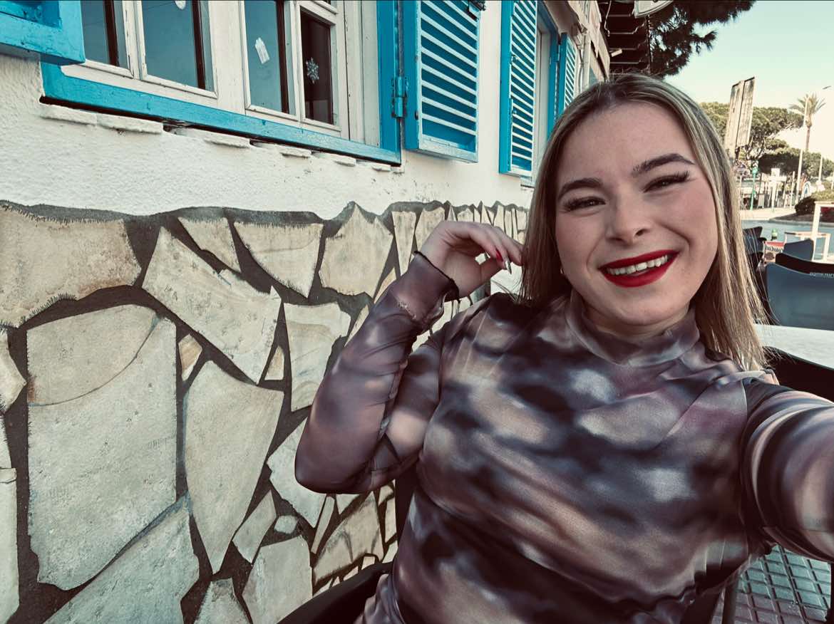 @Luciaav14