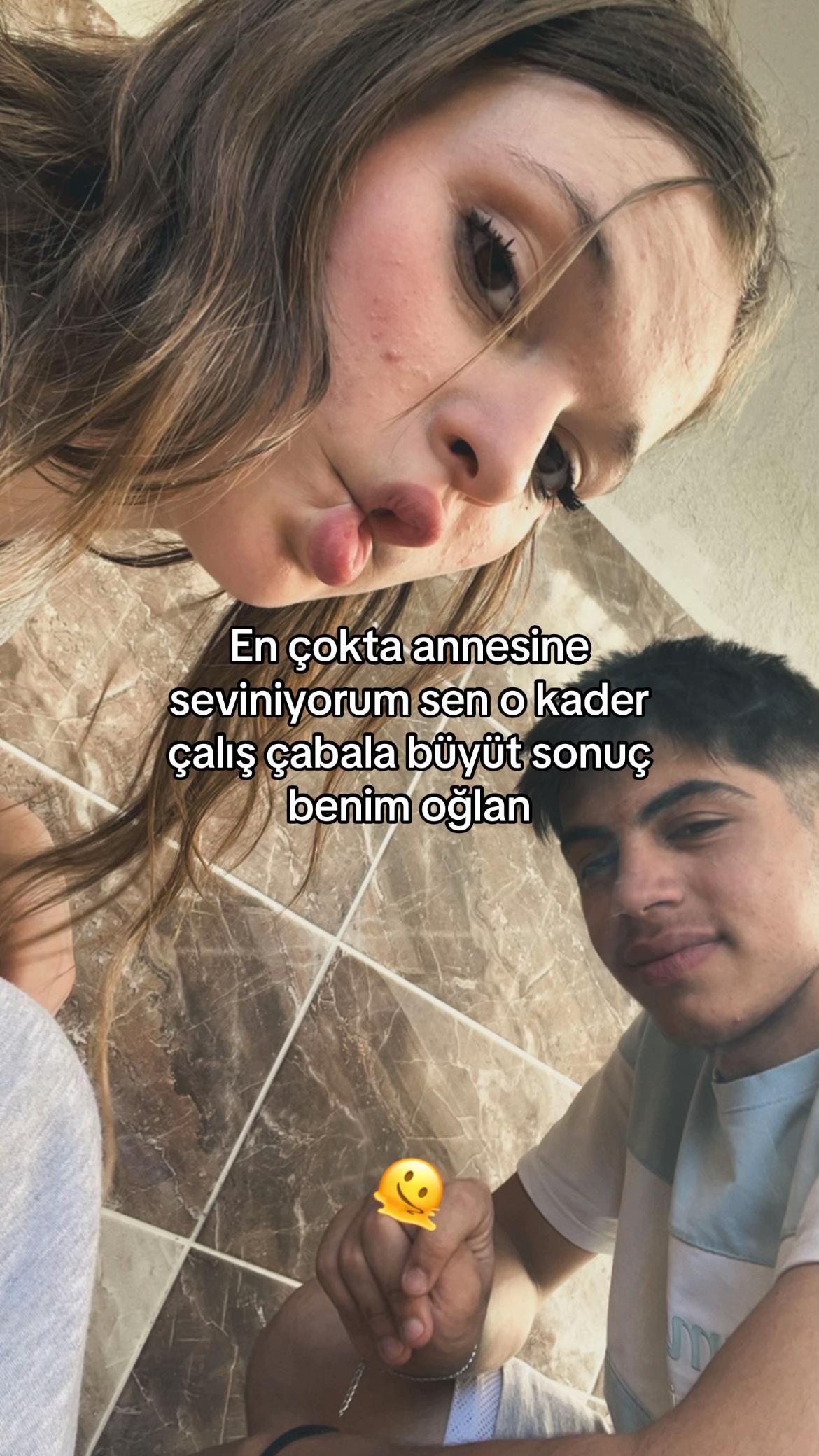 @𝒩𝒾𝒶