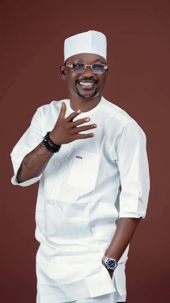 @Tunde Oyeniyi