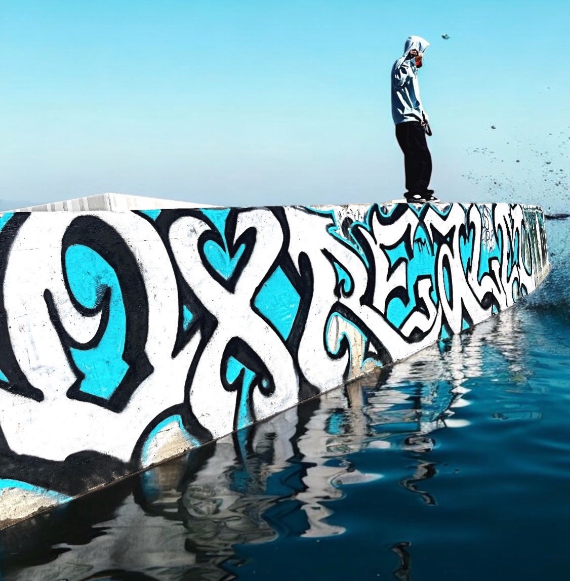 @OXREALM
