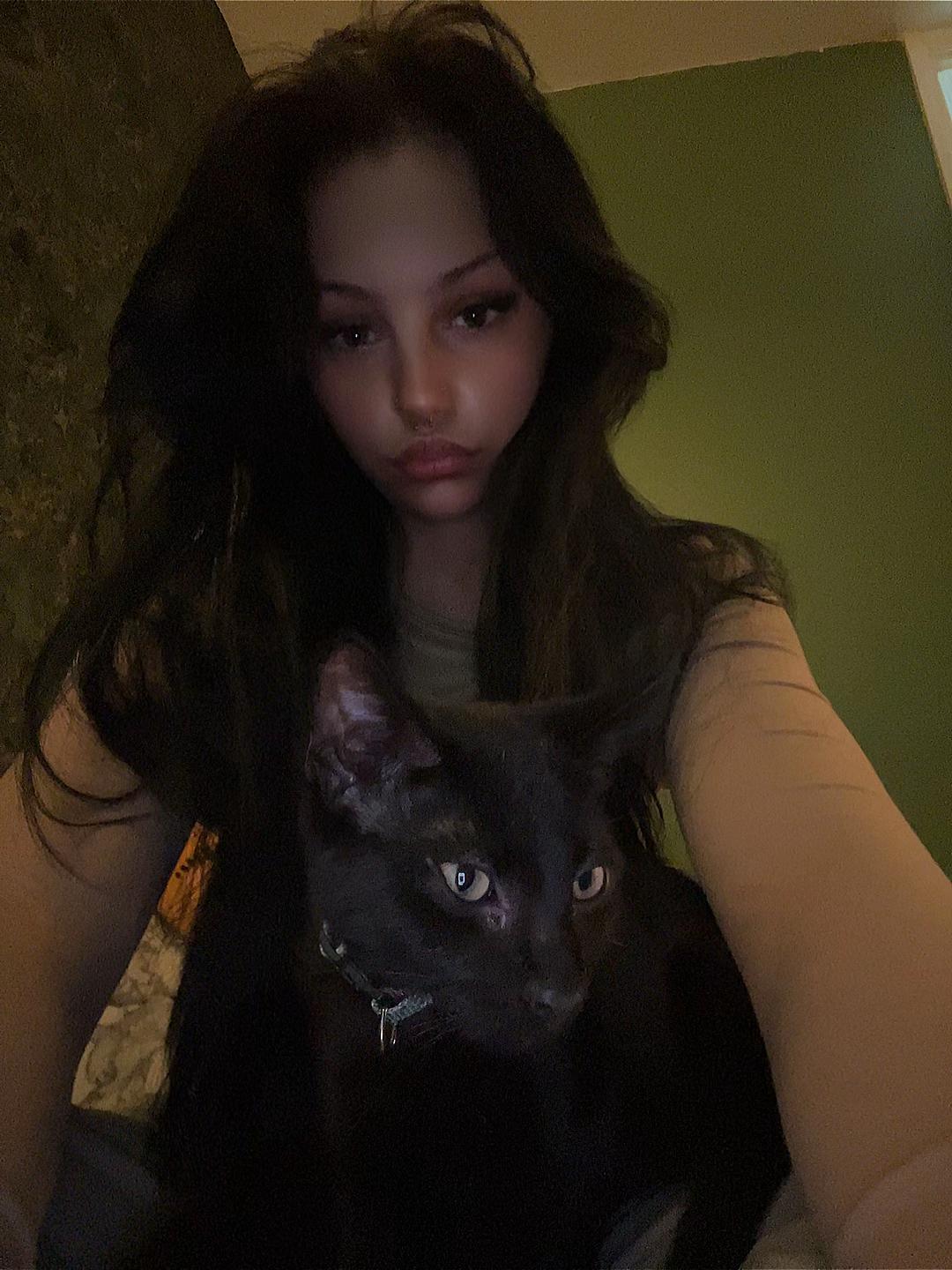 @Woopwoopthatsthesoundofelyse🍃
