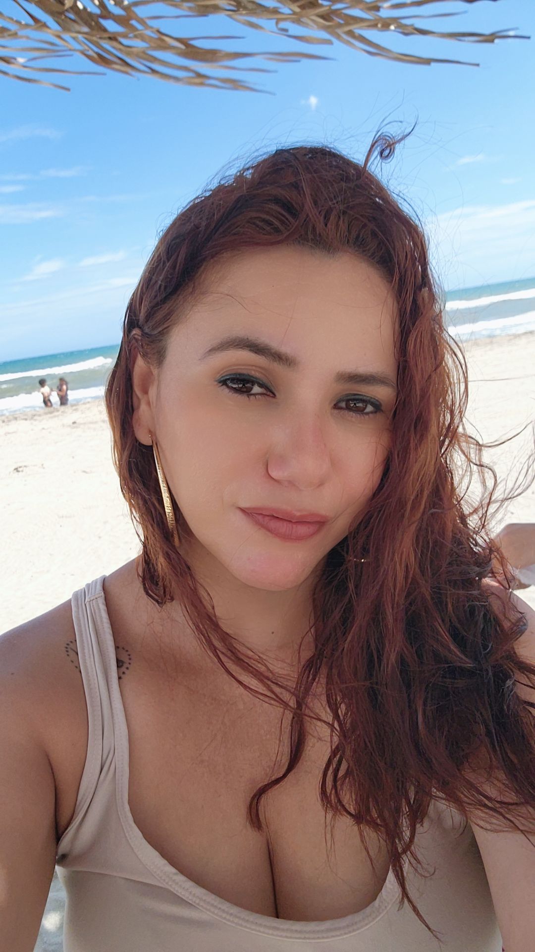 @💞 HADIRA 💞