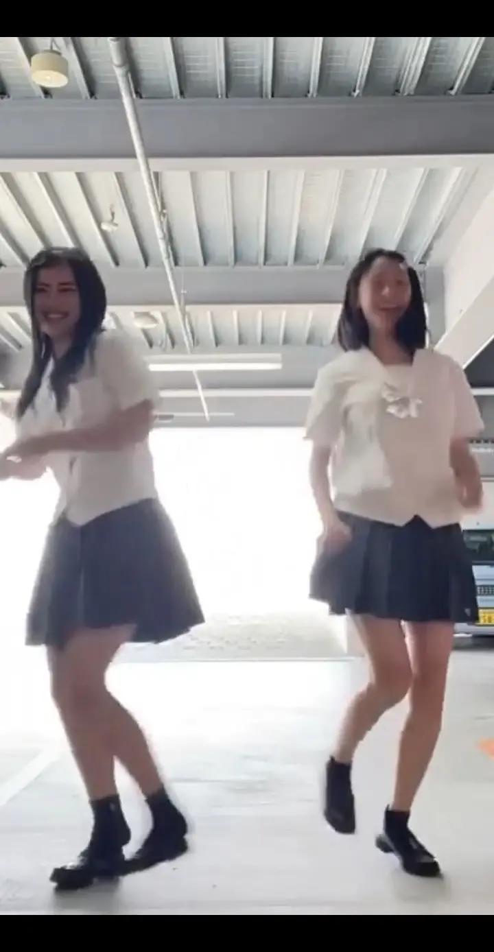 @カチコチン