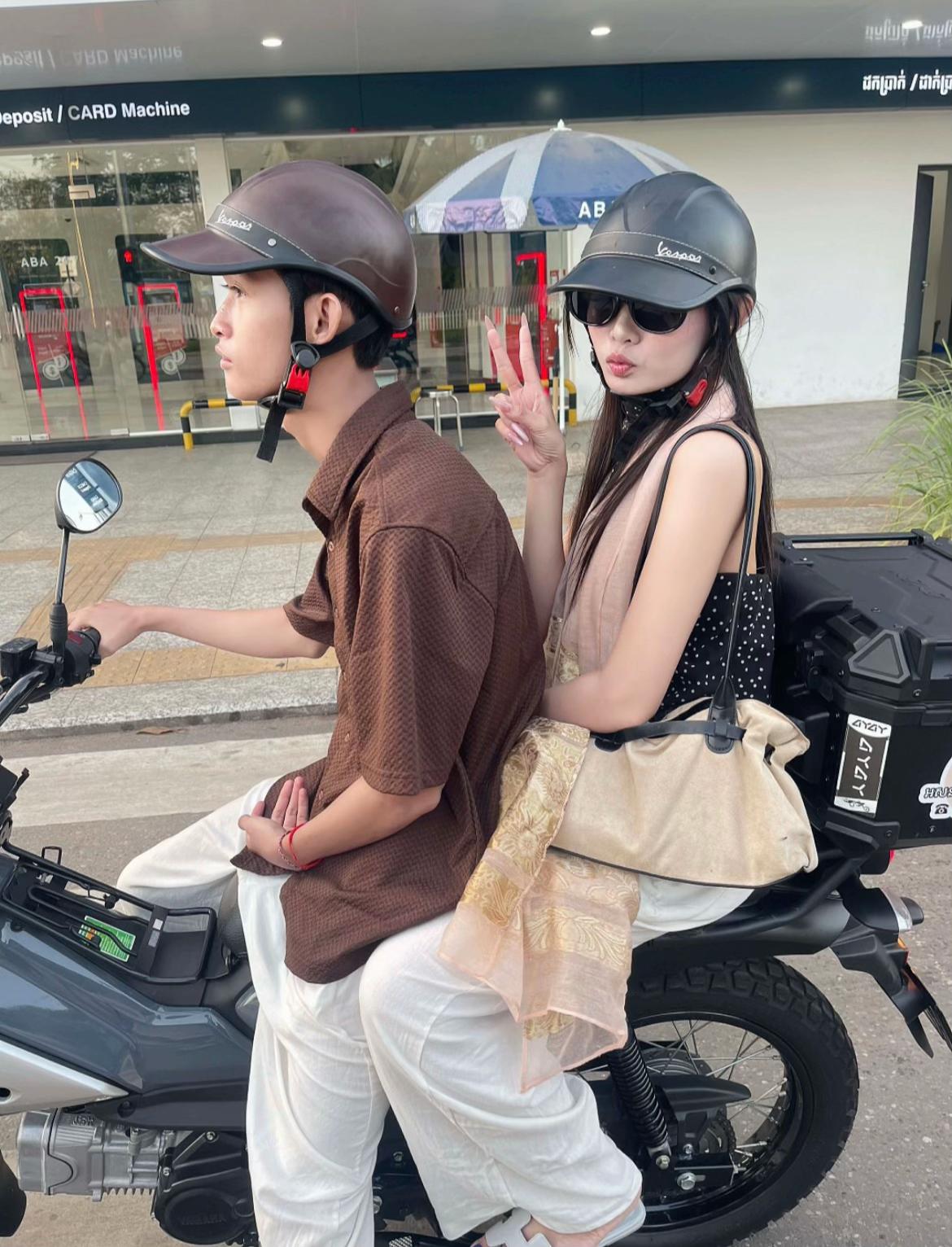 @Ja Ky ចាគី