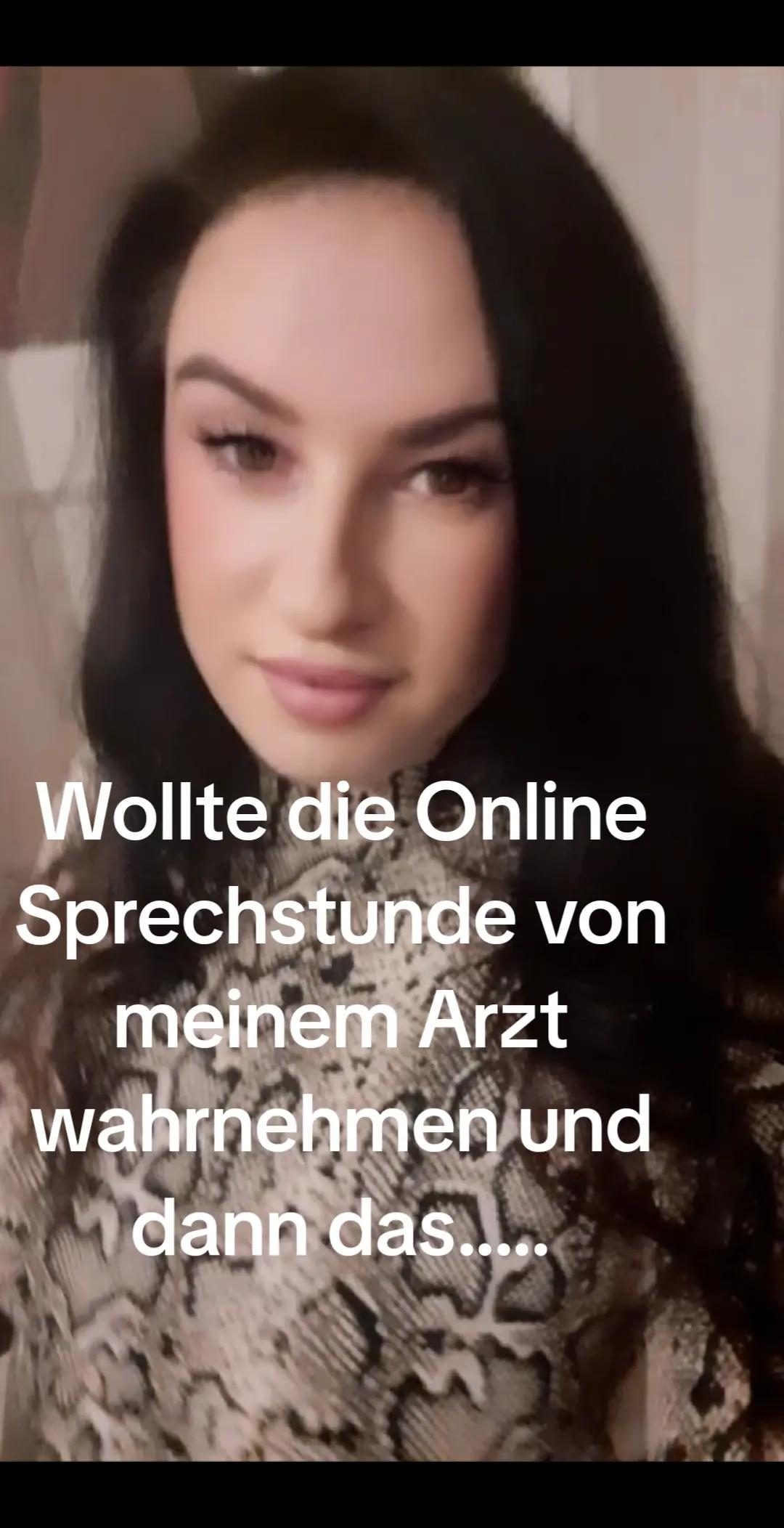 @Chrissy Hase