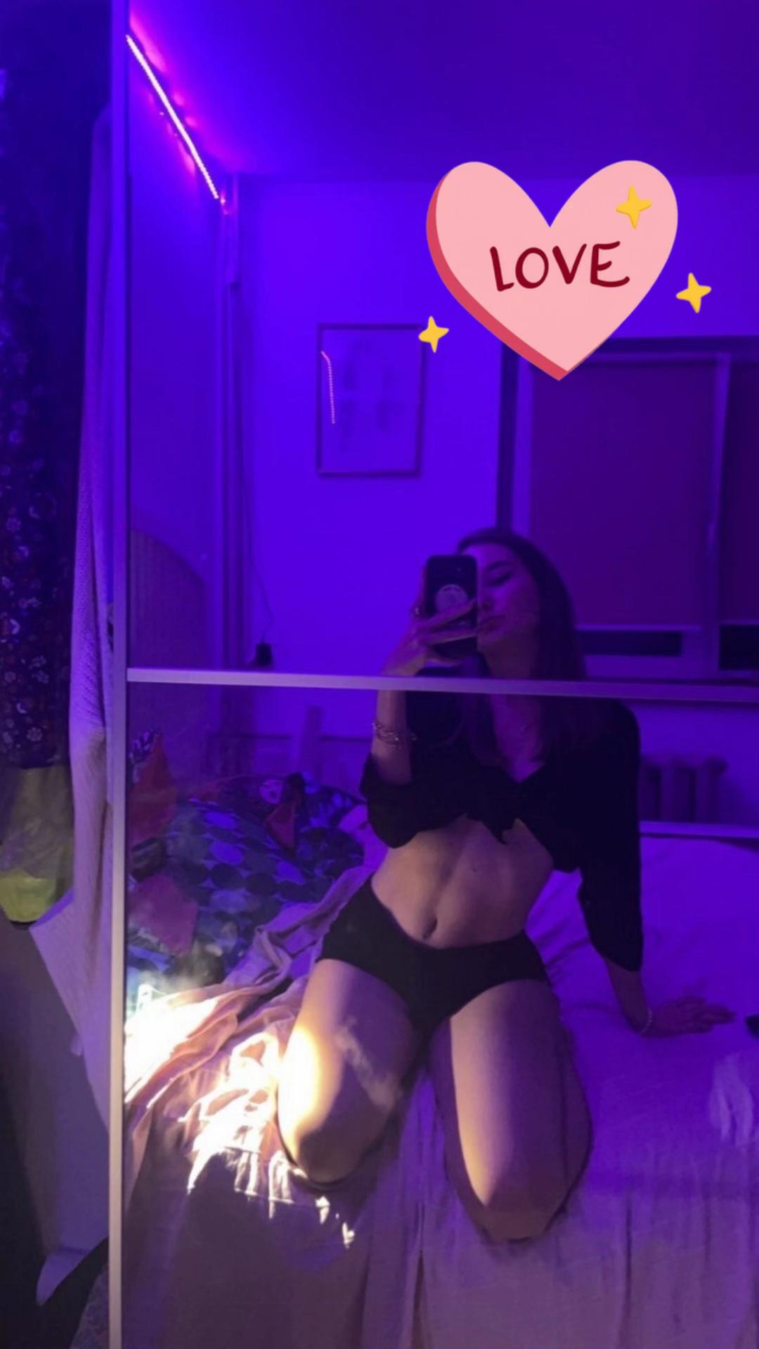 @2sexyemma