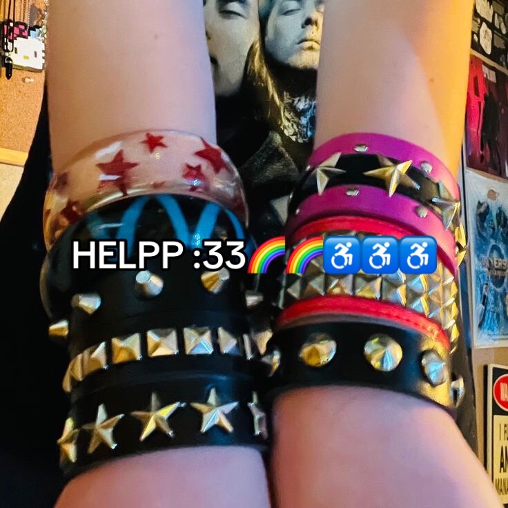 @:33