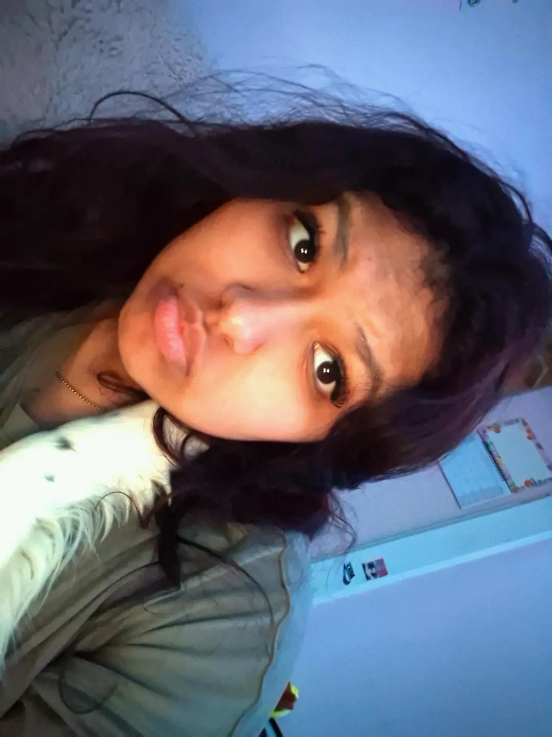 @𝒚𝒆𝒍𝒊🇧🇴💕