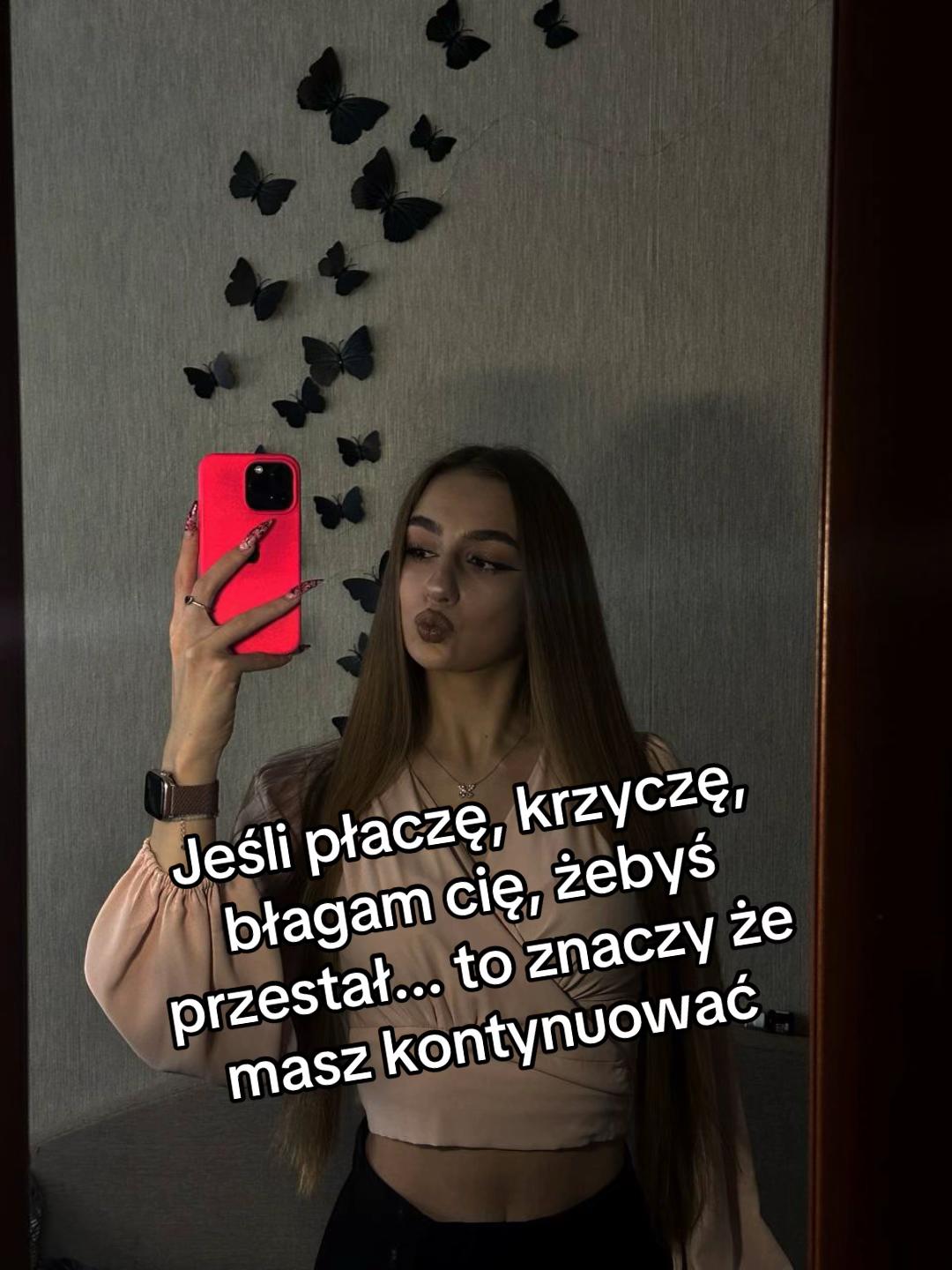 @julcia