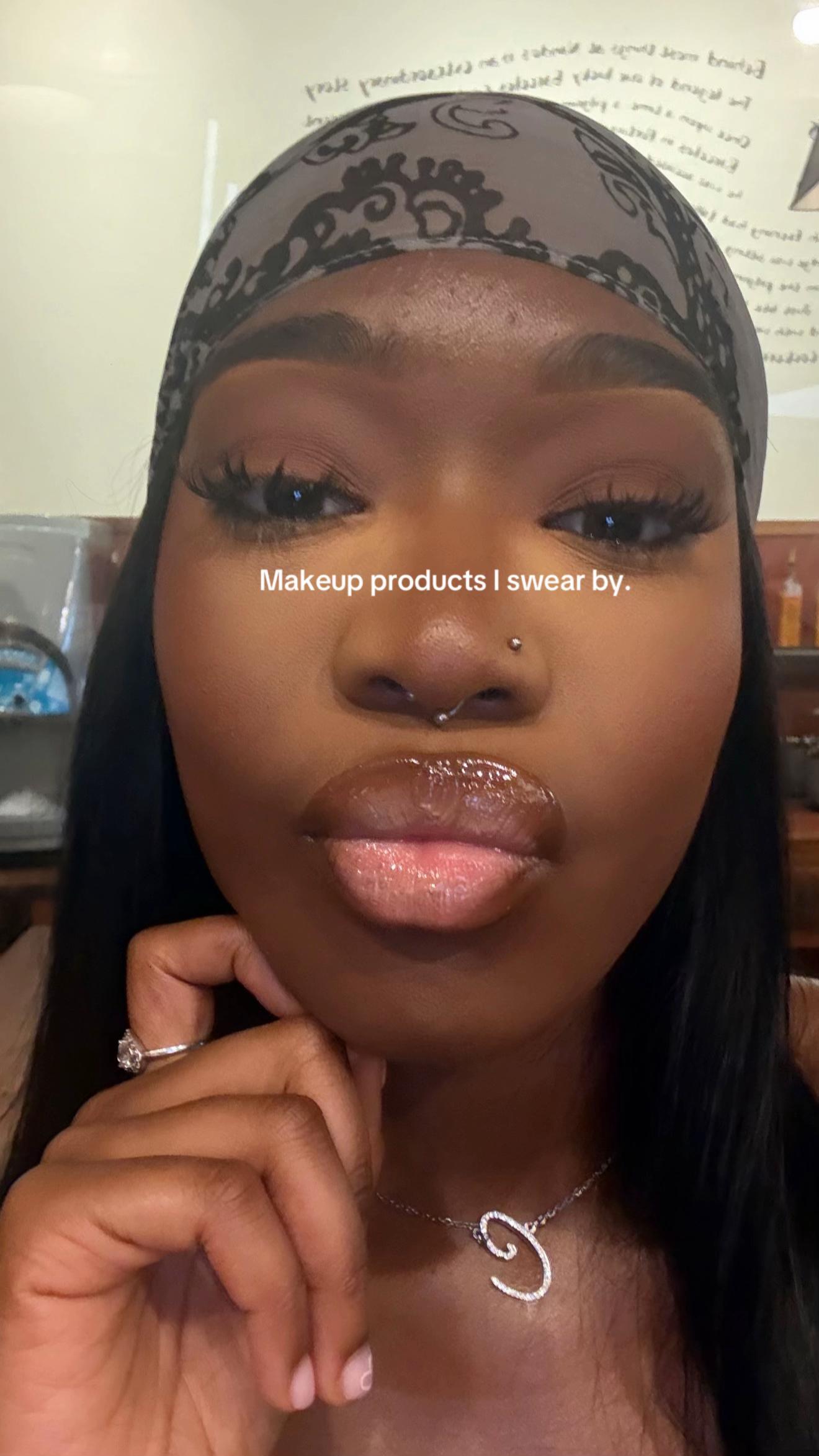 @chanelleakua