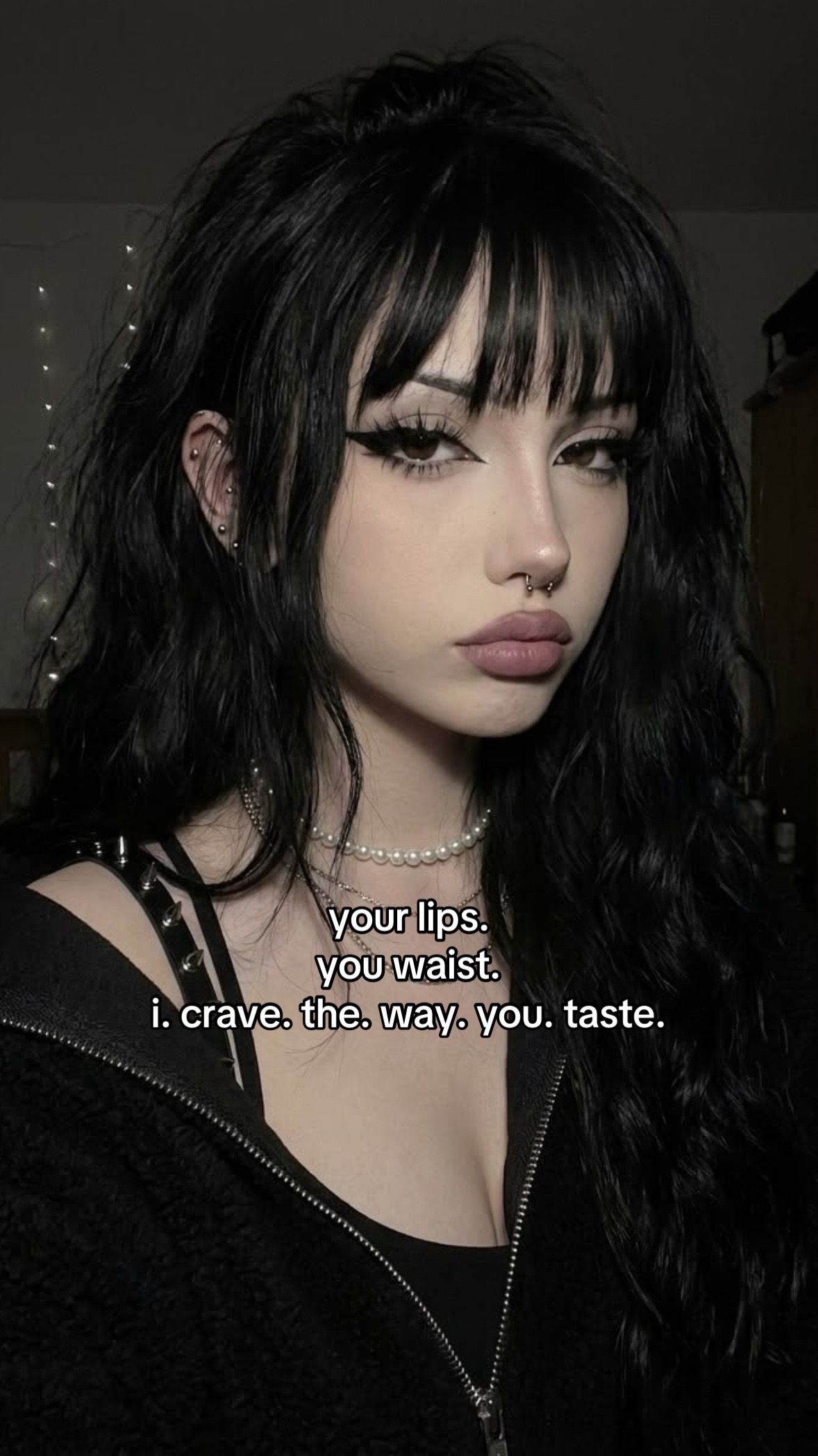 @🖤