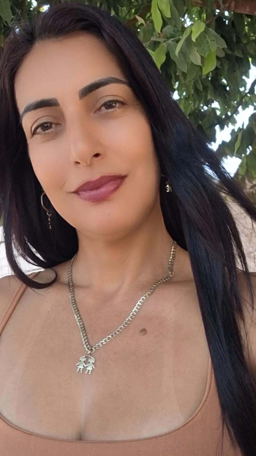 @S❤️i❤️m❤️o❤️n❤️e Batista!☺️