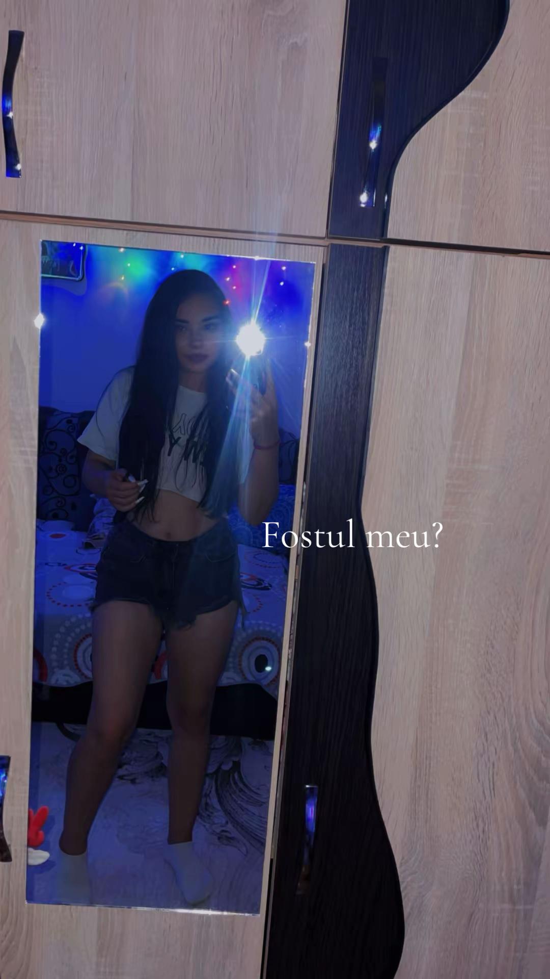 @ℱ𝓁𝑜𝓇𝓎🤍