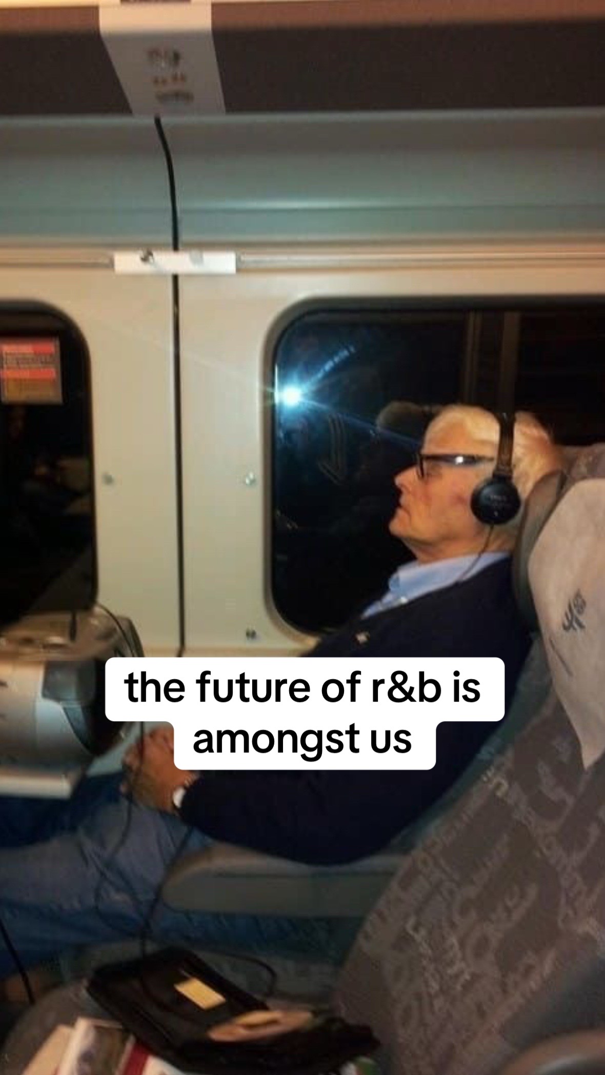 @rnbluvrs