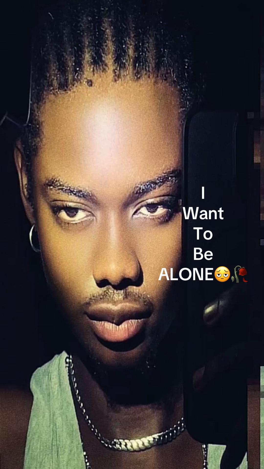 @👑𝓚𝓲𝓷𝓰_𝓐𝓵𝓿𝓪𝓱🐺🥀