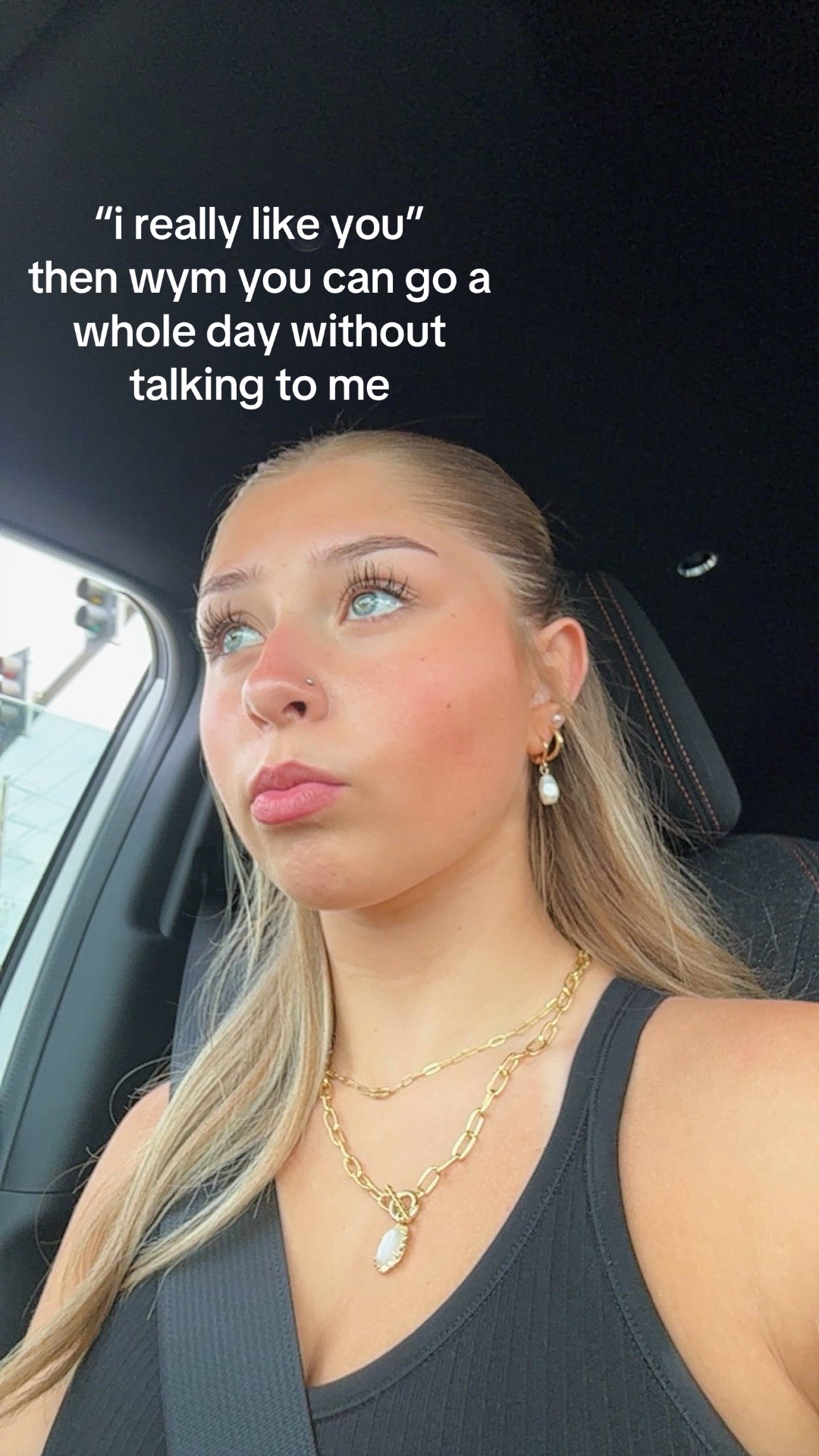 @liz nicole
