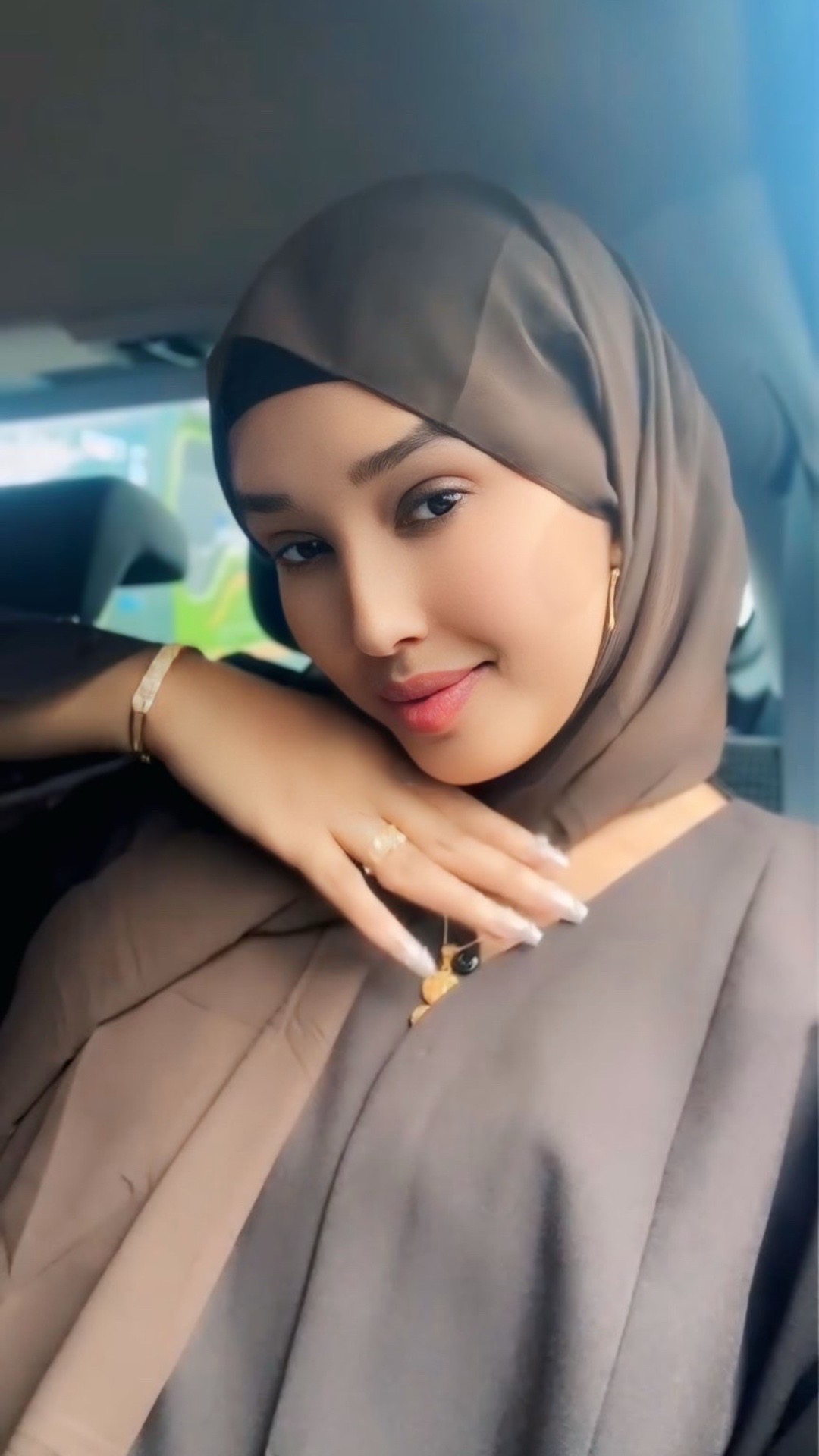 @luzinasharif0