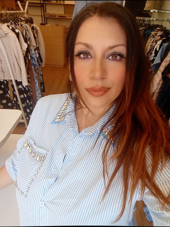 @daniela la corte