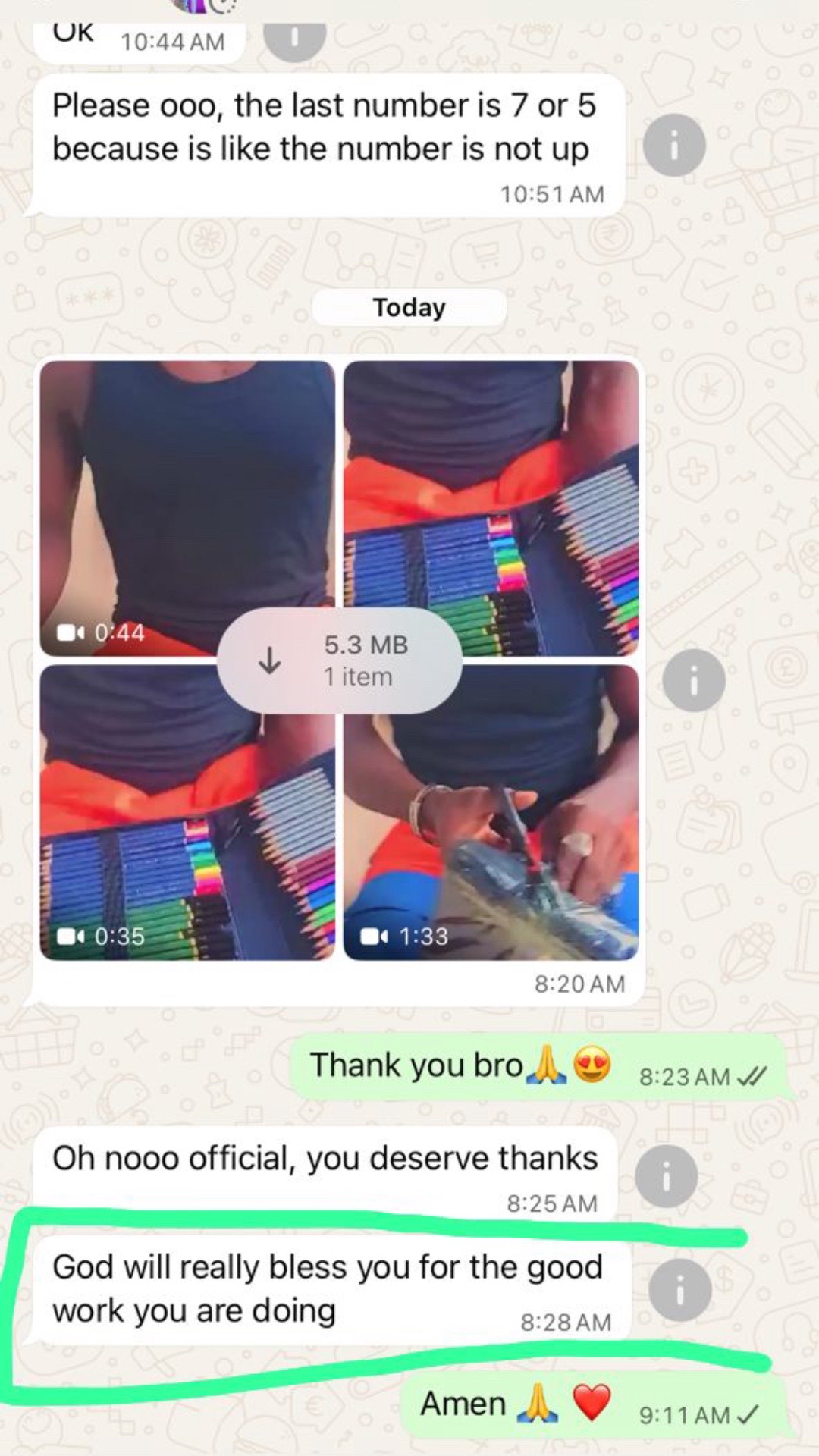@LOGOO👣