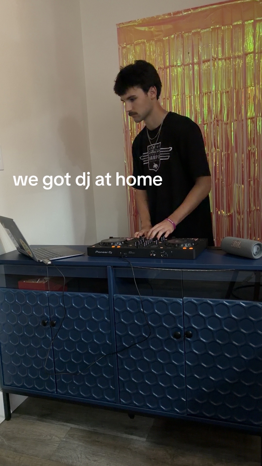 @ash