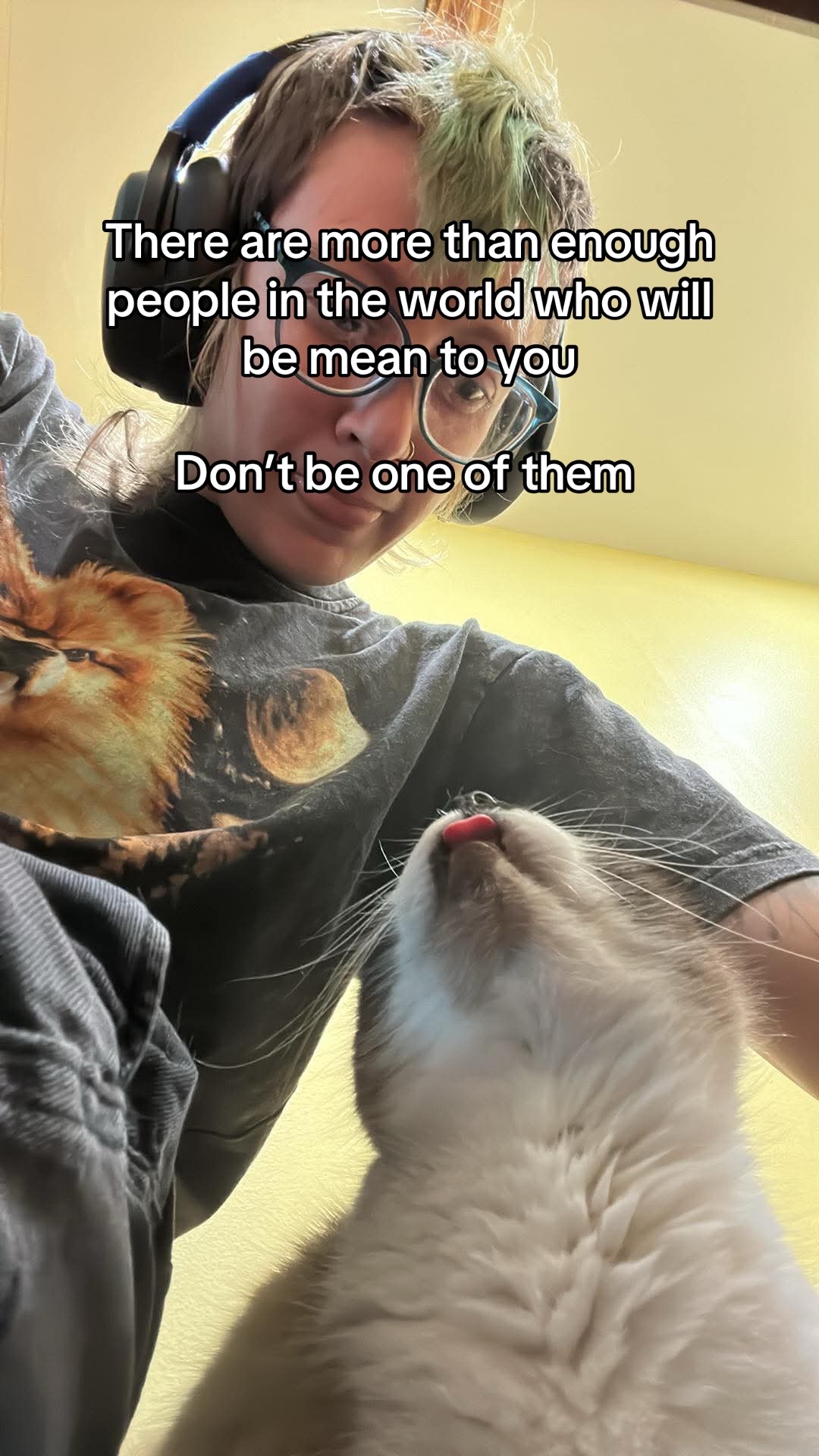 @Rooello