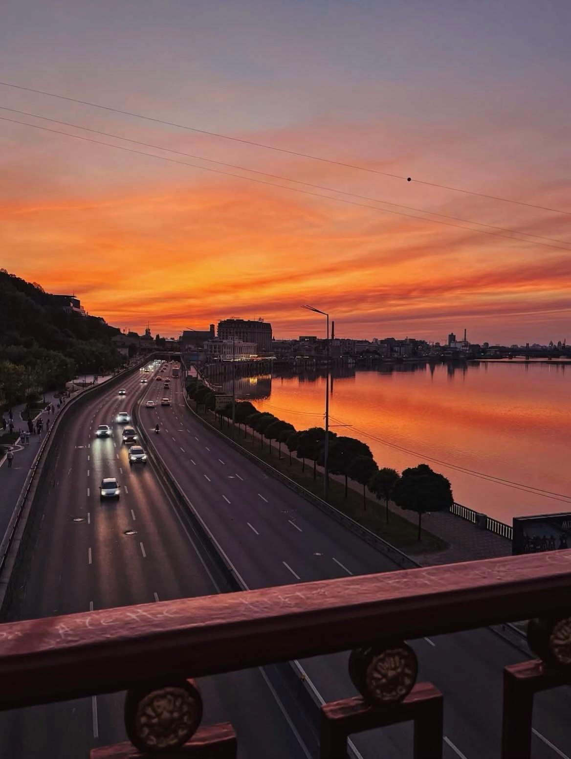 @Віктор