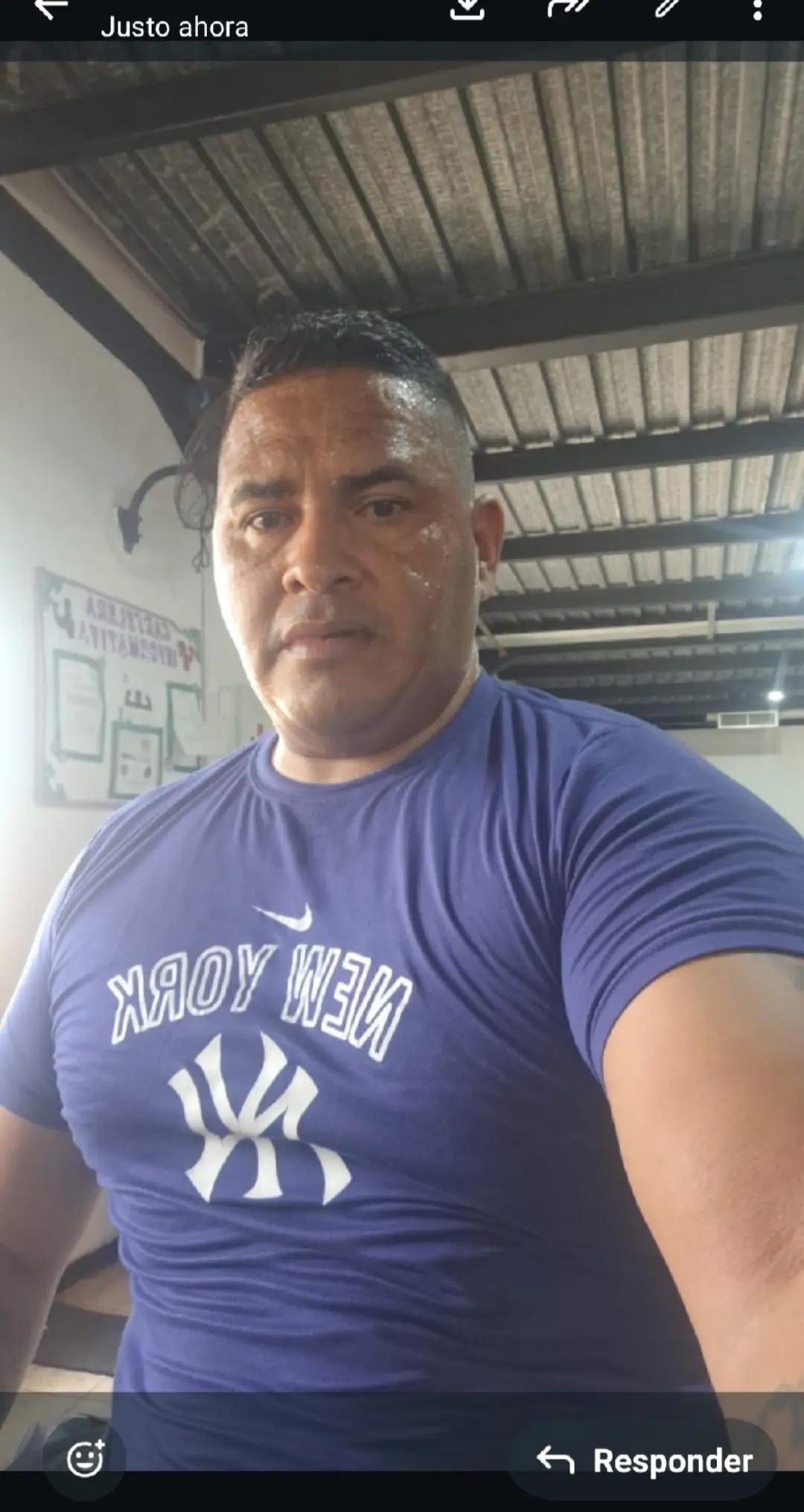 @Jose Lara40846