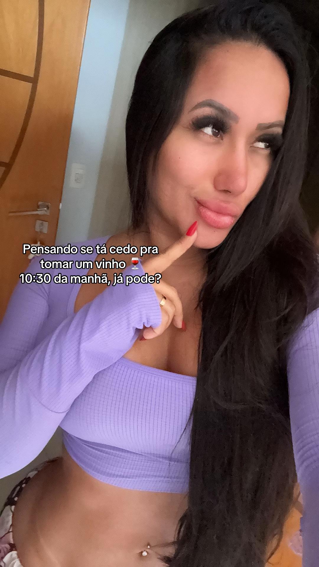 @Nadine Borges