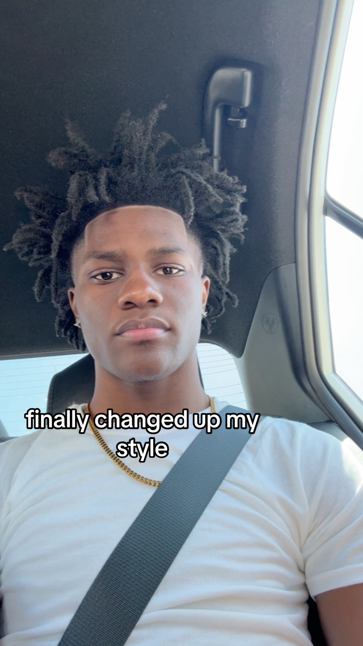 @quezyns