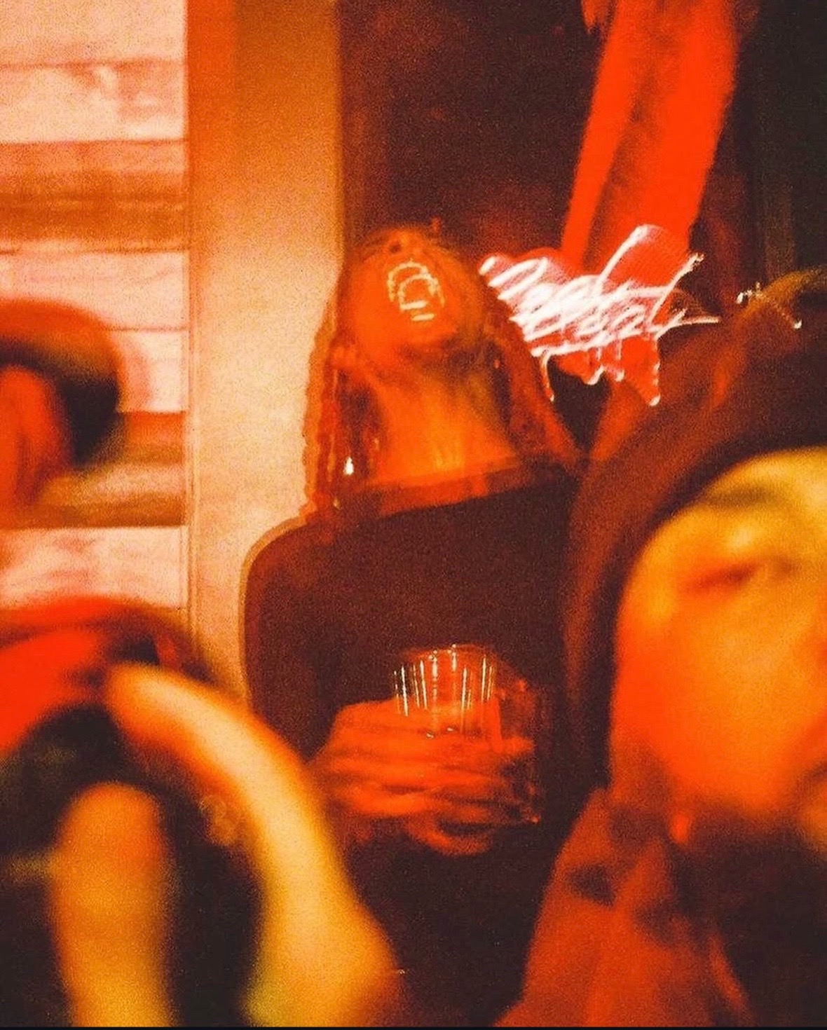 @𐕣 V 𖤐 M P 𐕣