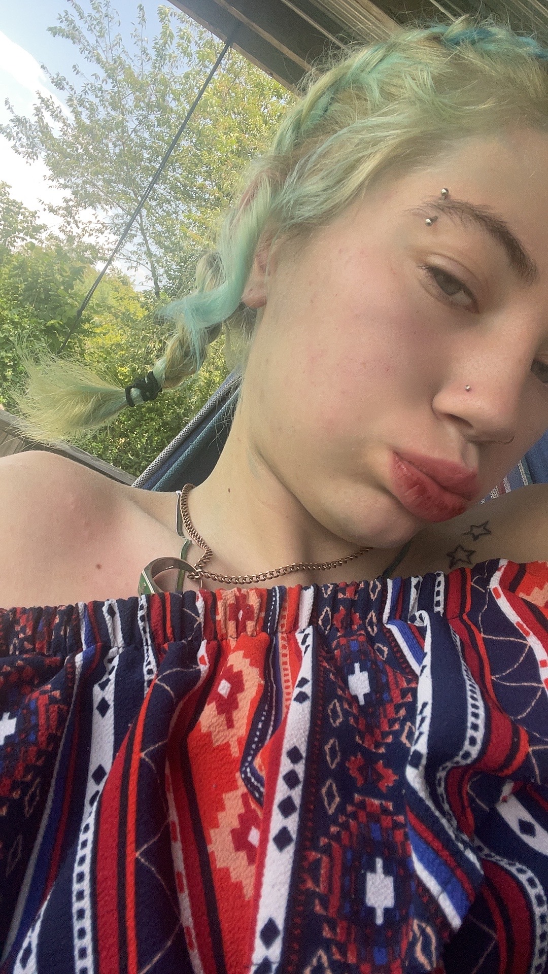 @Lilliy Henson