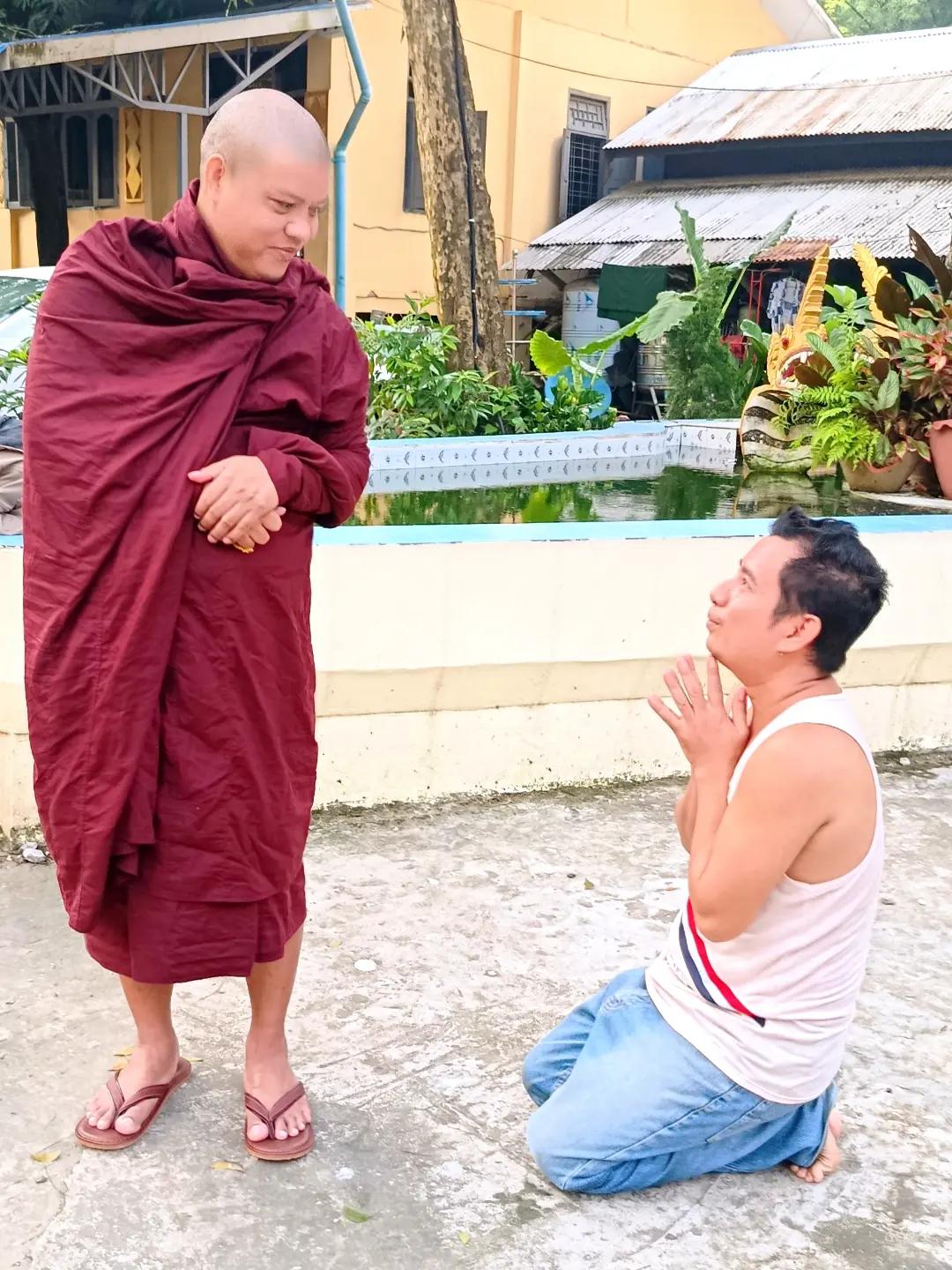 @Ye Htet Aung