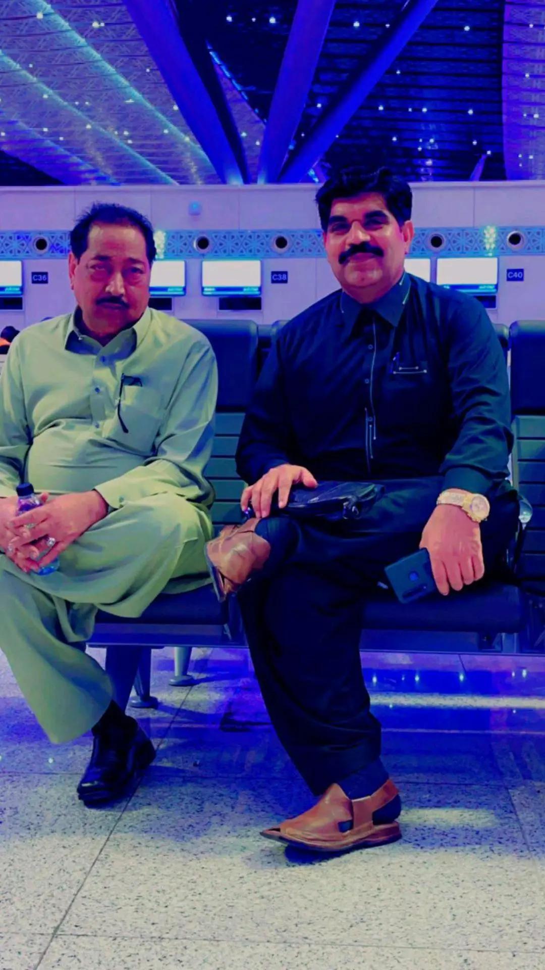 @MALIK ASGHAR