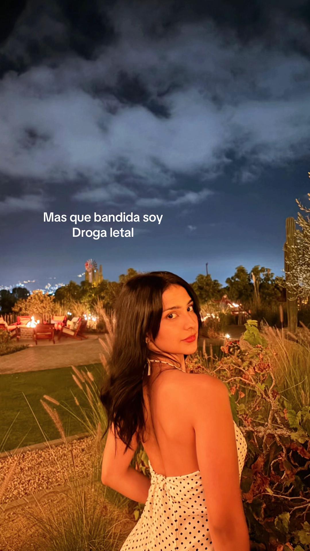 @Viviana
