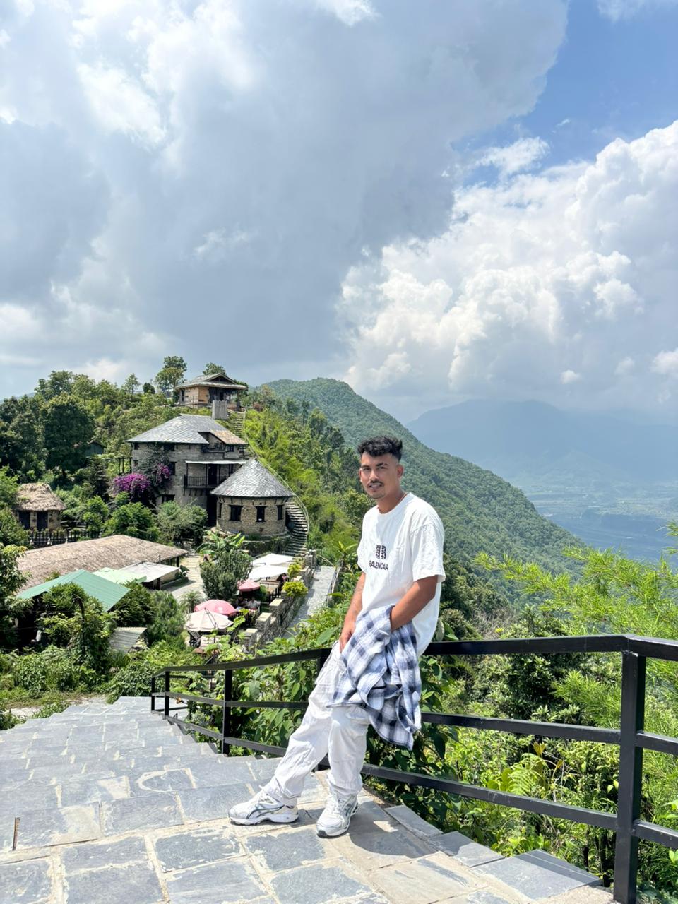 @aMar PariYar