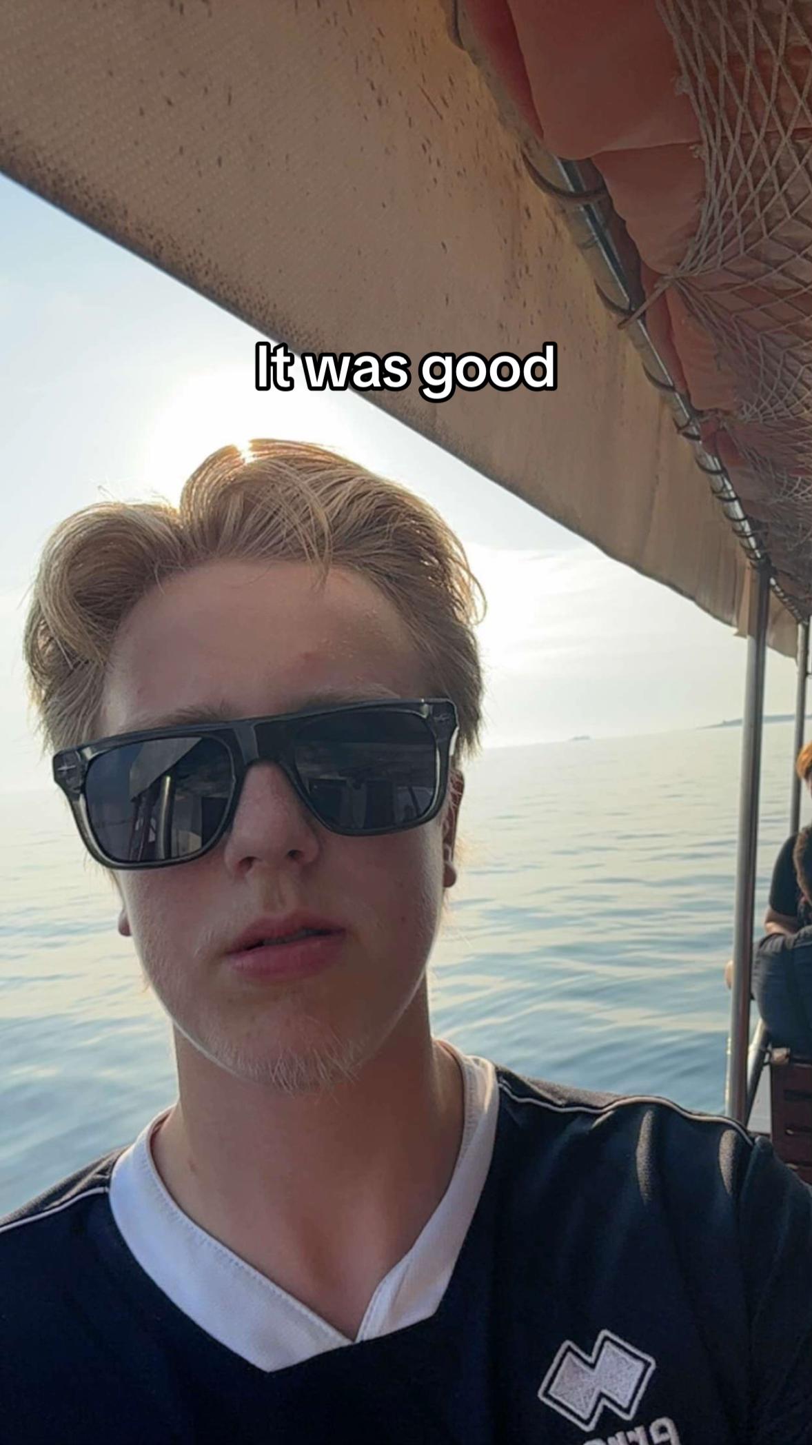 @๐๐๐๐