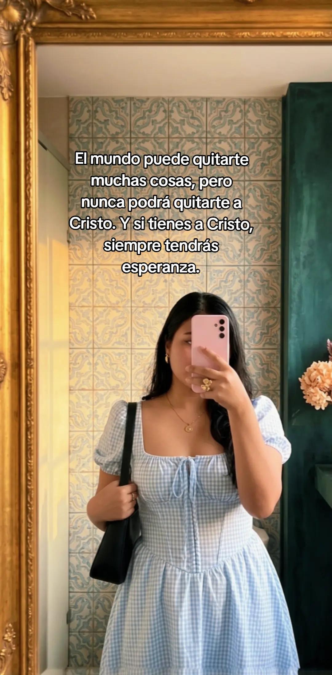 @🦋