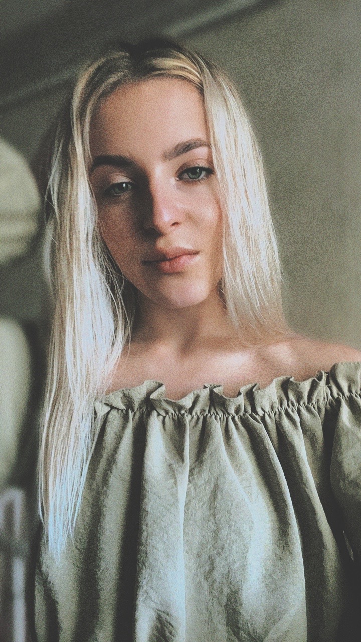 @V.