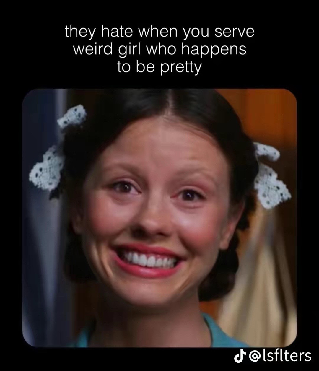 @👽