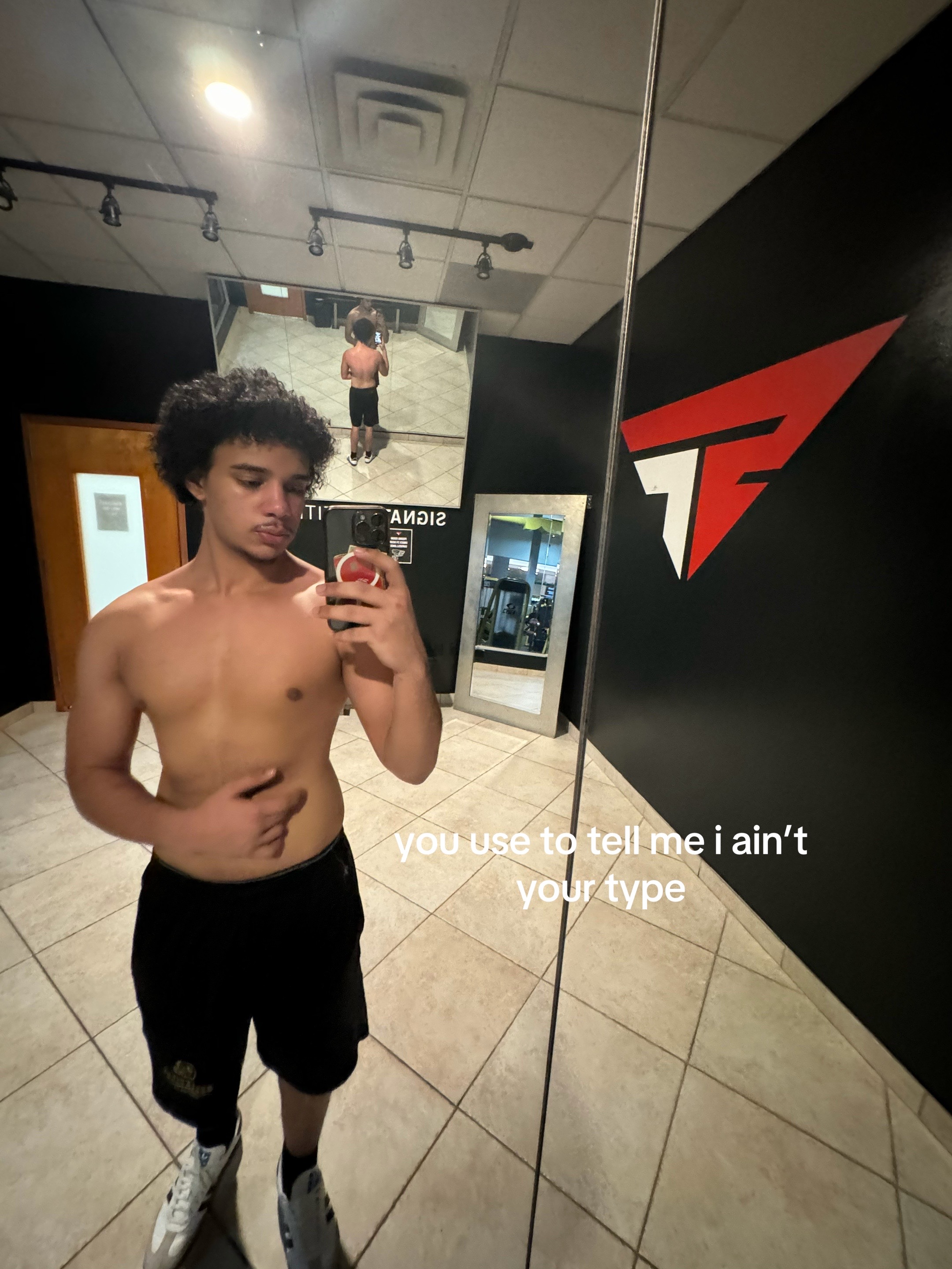 @r2sheistyy