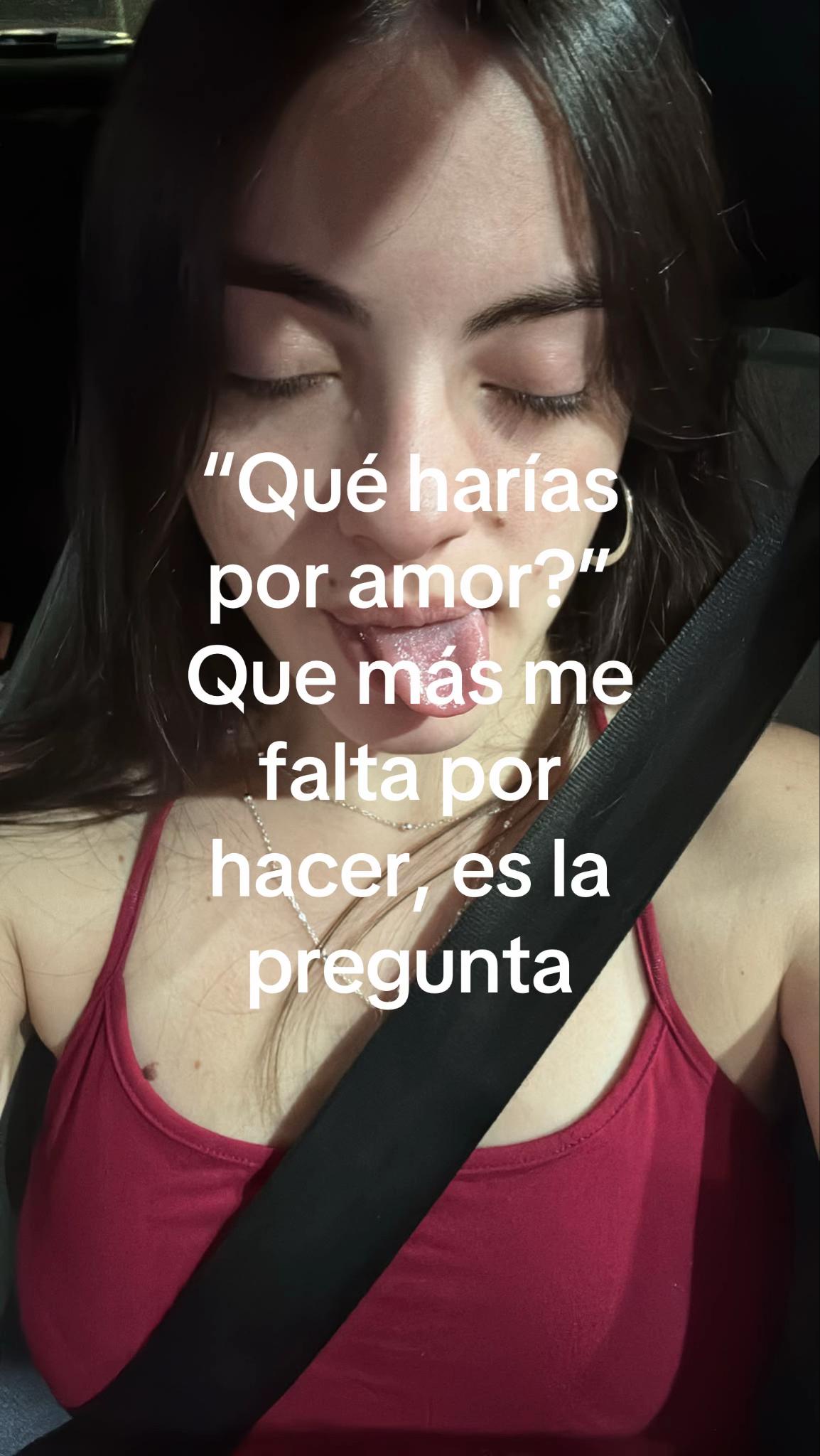 @danielaarosteguii