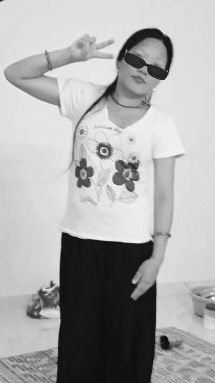 @dipika Magar✝️🛐
