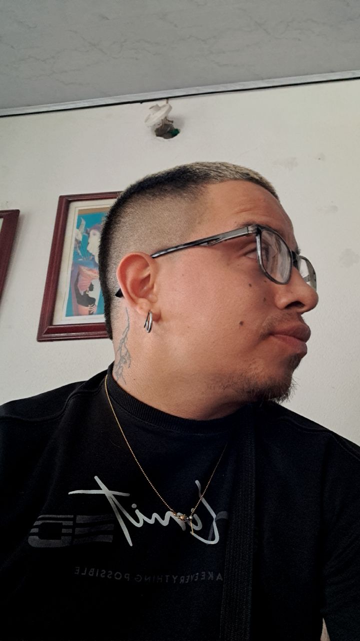 @Elflako
